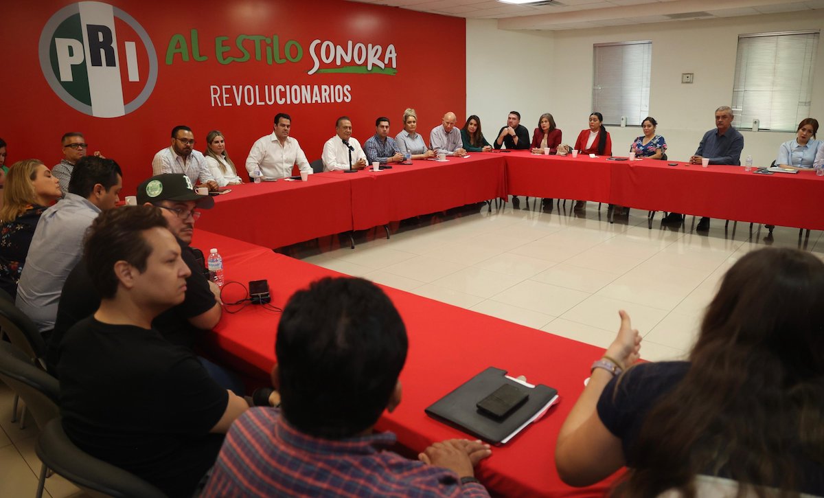Delegados del PRI Sonora rechazan reelección de Alito Moreno
