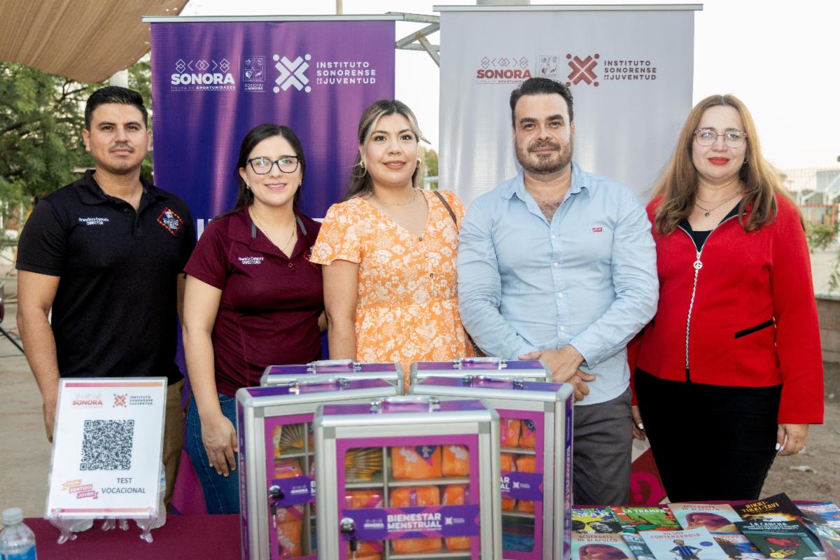 Gobierno del Estado lleva arte y cultura a Bahía de Kino 