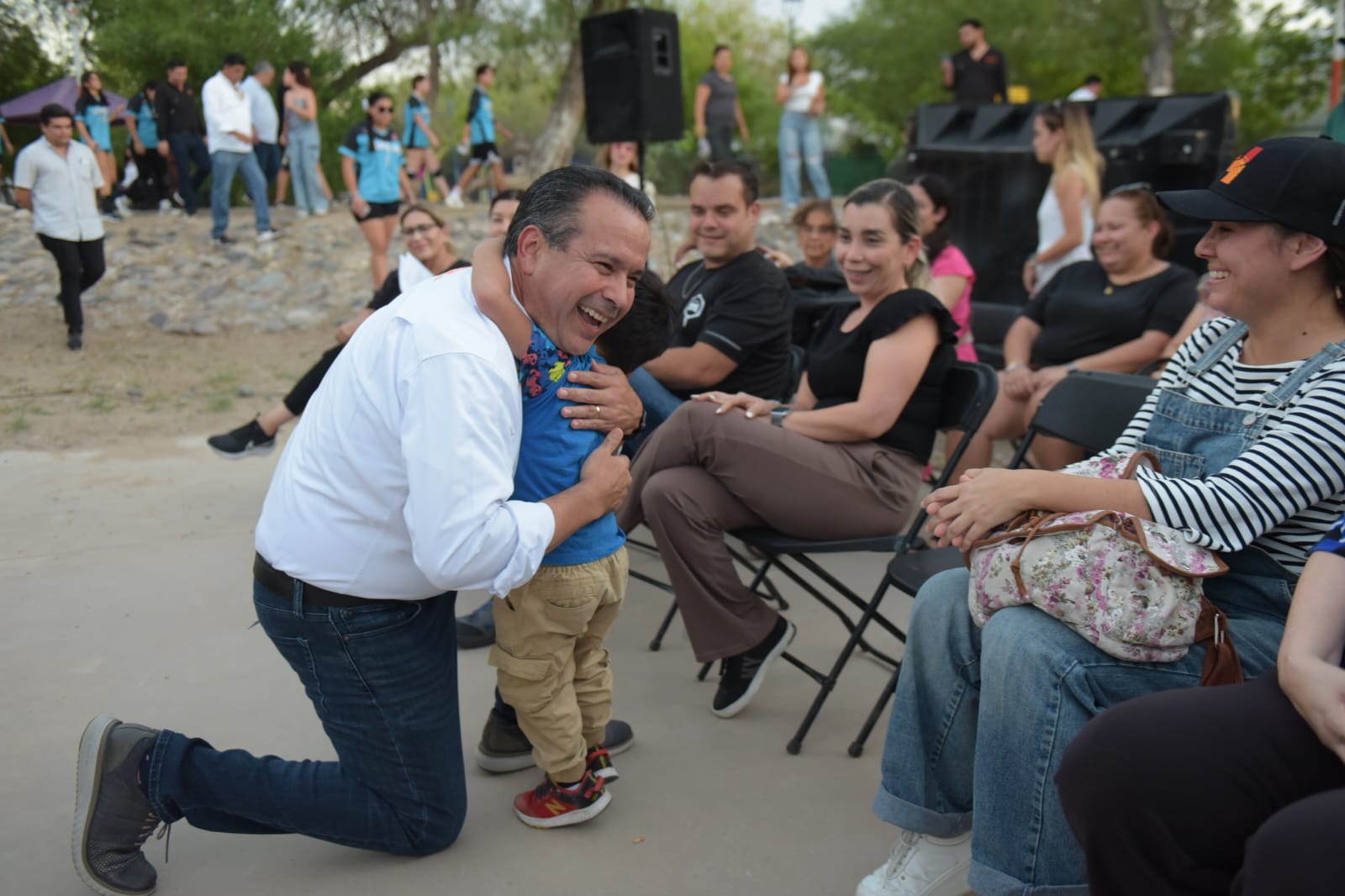 Entrega Toño Astiazarán mejoras a Parque Villa Feliz