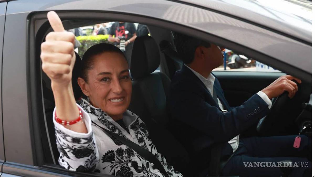 Arranca Sheinbaum su sexenio con 50 camionetas blindadas de lujo para altos funcionarios Arranca Sheinbaum su sexenio con 50 camionetas blindadas de lujo para altos funcionarios