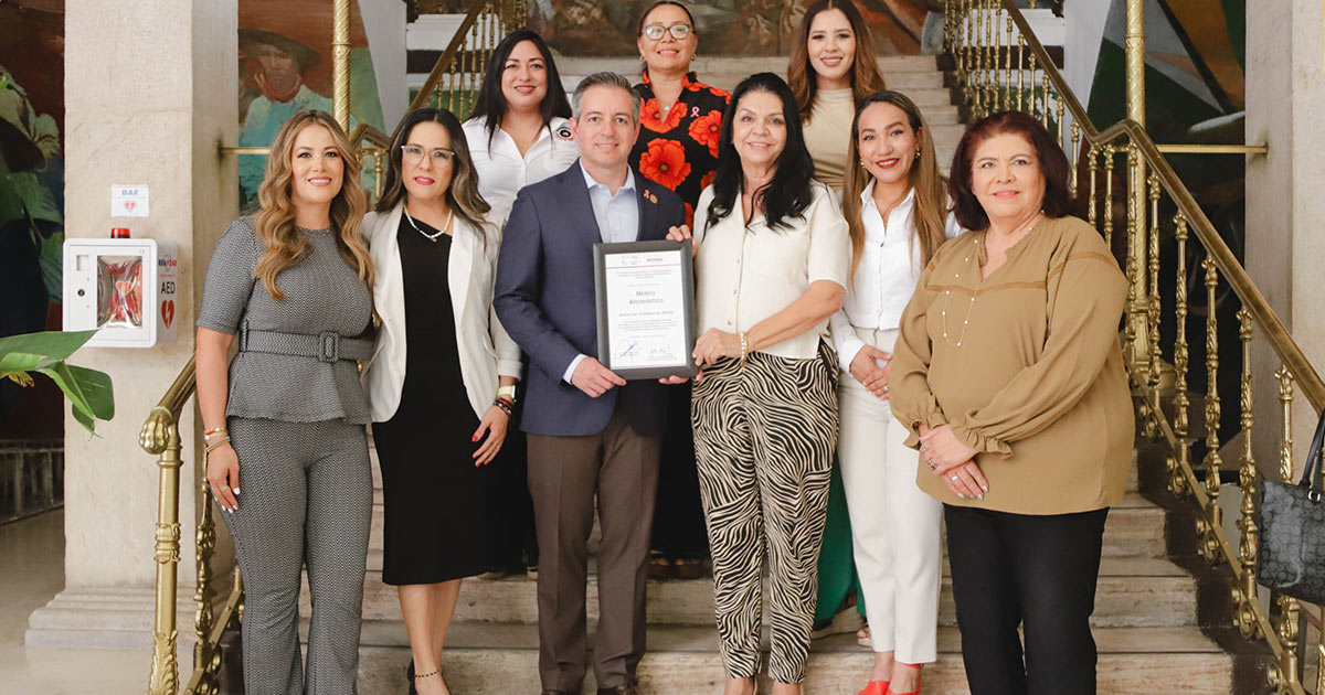 Recibe Congreso de Sonora reconocimiento al mérito archivístico