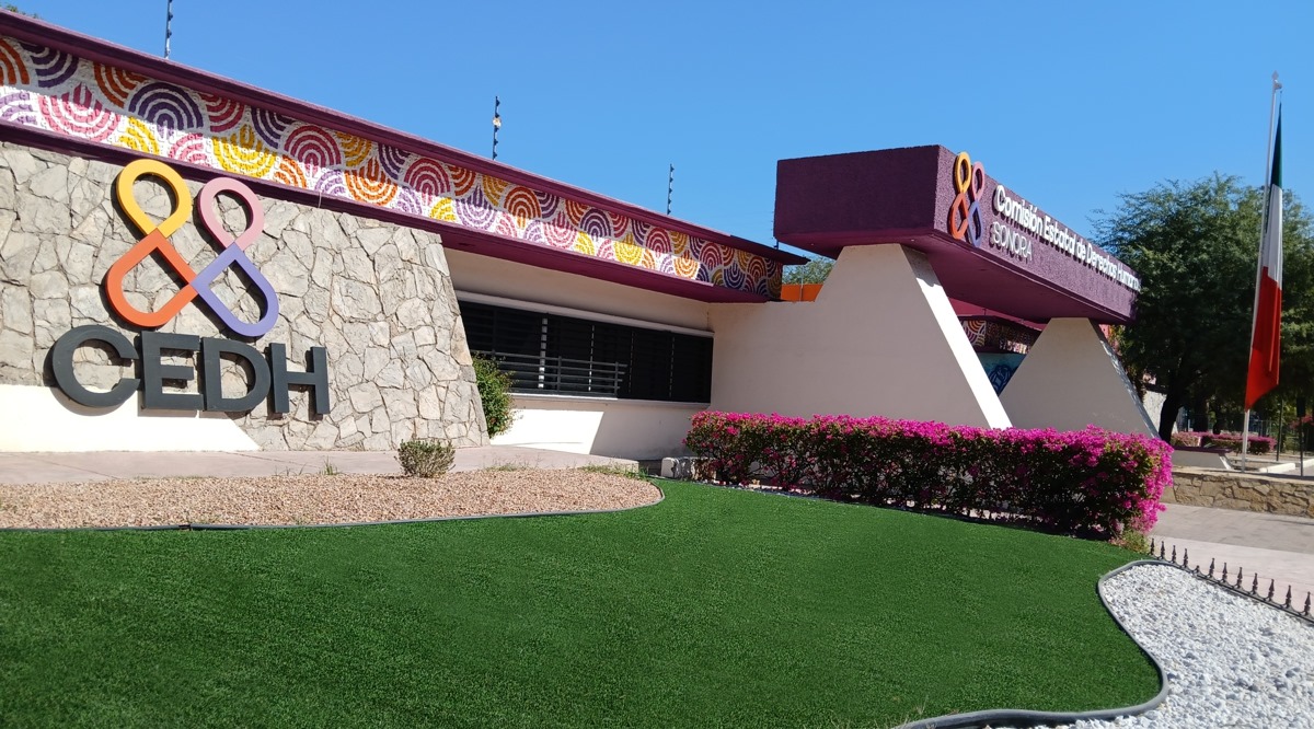 Queja de oficio de la CEDH por incidente entre policías y personas de San Luis Río Colorado