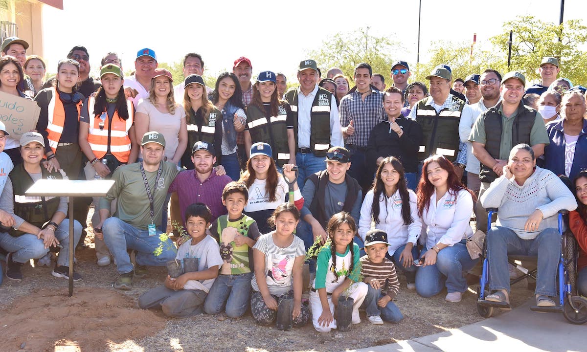 Llevan Toño Astiazarán y Patty Ruibal Hermosillo Crece Verde a La Cholla, con mega reforestación