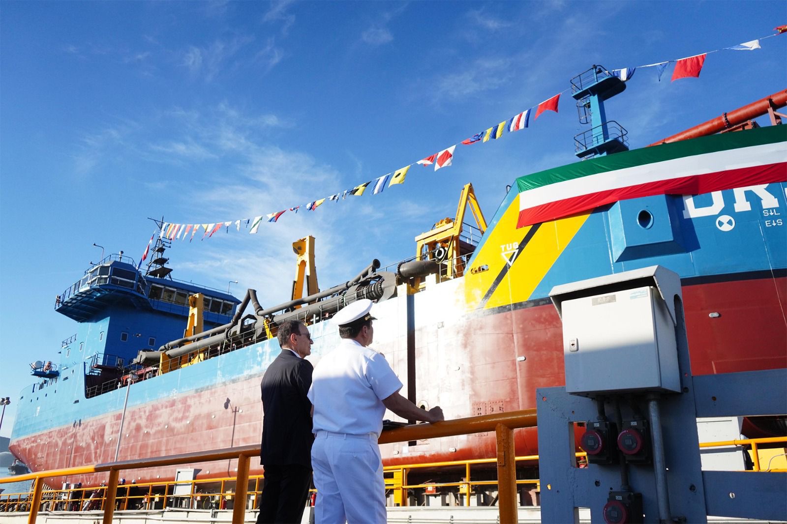 Gobernador Durazo potencia al Puerto de Guaymas con primer barco para mantenimiento de rutas marítimas en México