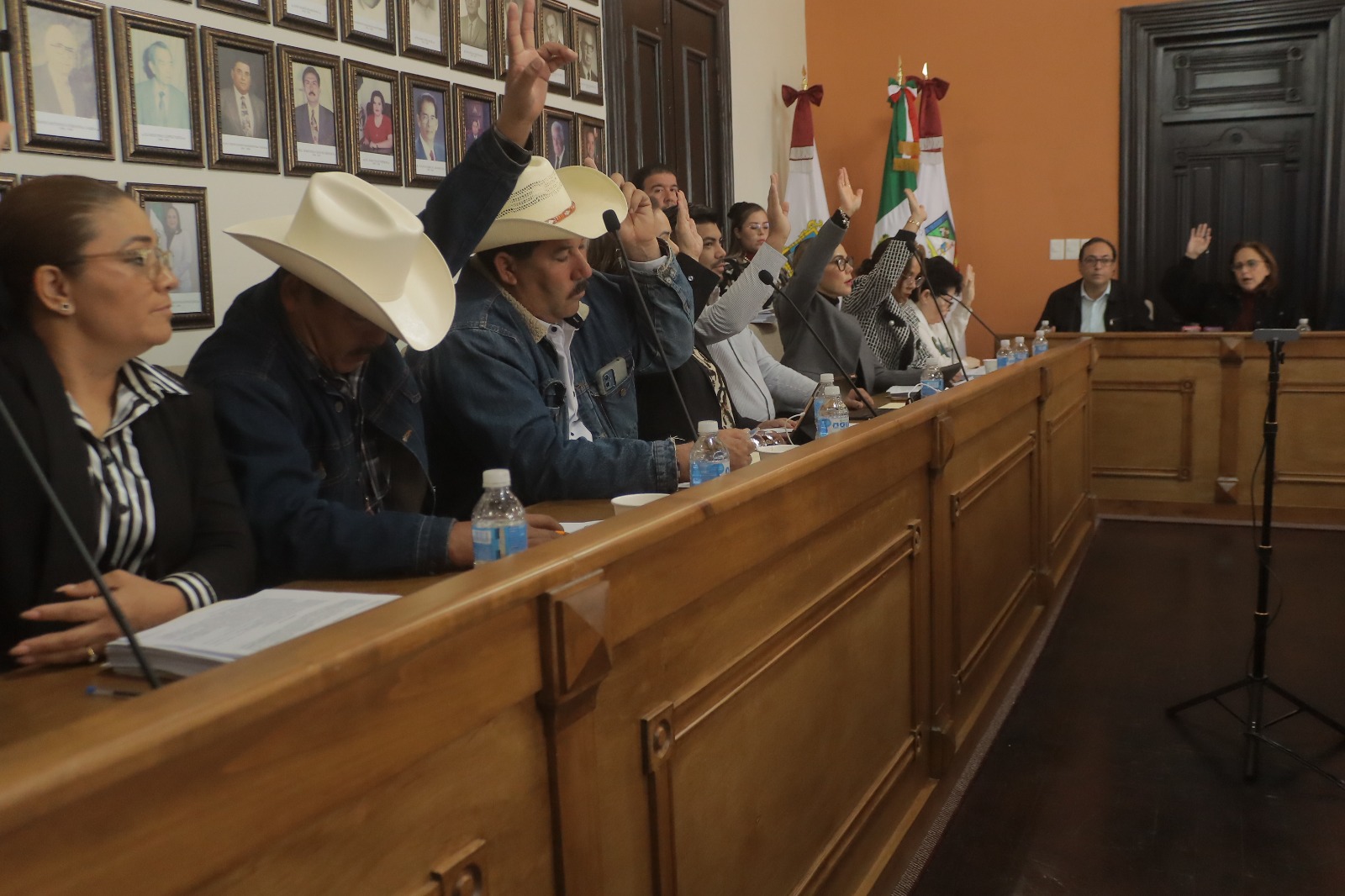 Aprueban regidores ejercicio fiscal del año 2025