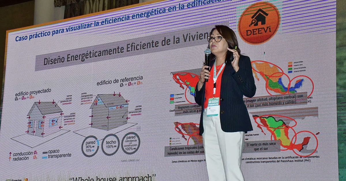 Presentan conferencia “El camino a la descarbonización del sector de la edificación” Presentan conferencia “El camino a la descarbonización del sector de la edificación”