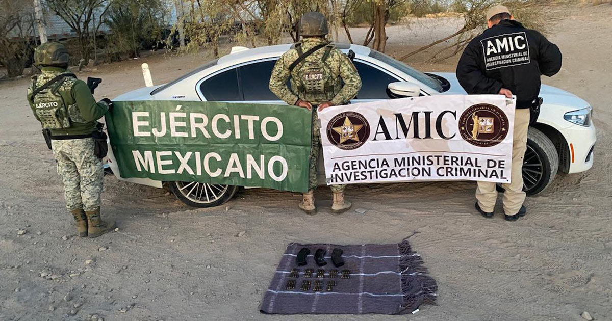 Operativo conjunto en Sonoyta asegura vehículo con reporte de robo y cargadores para arma larga