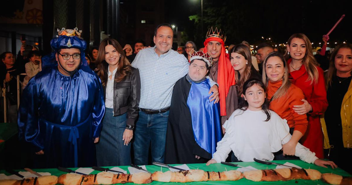 Atestiguan Toño Astiazarán y Patty Ruibal nuevo récord de Rosca de Reyes con 520 metros