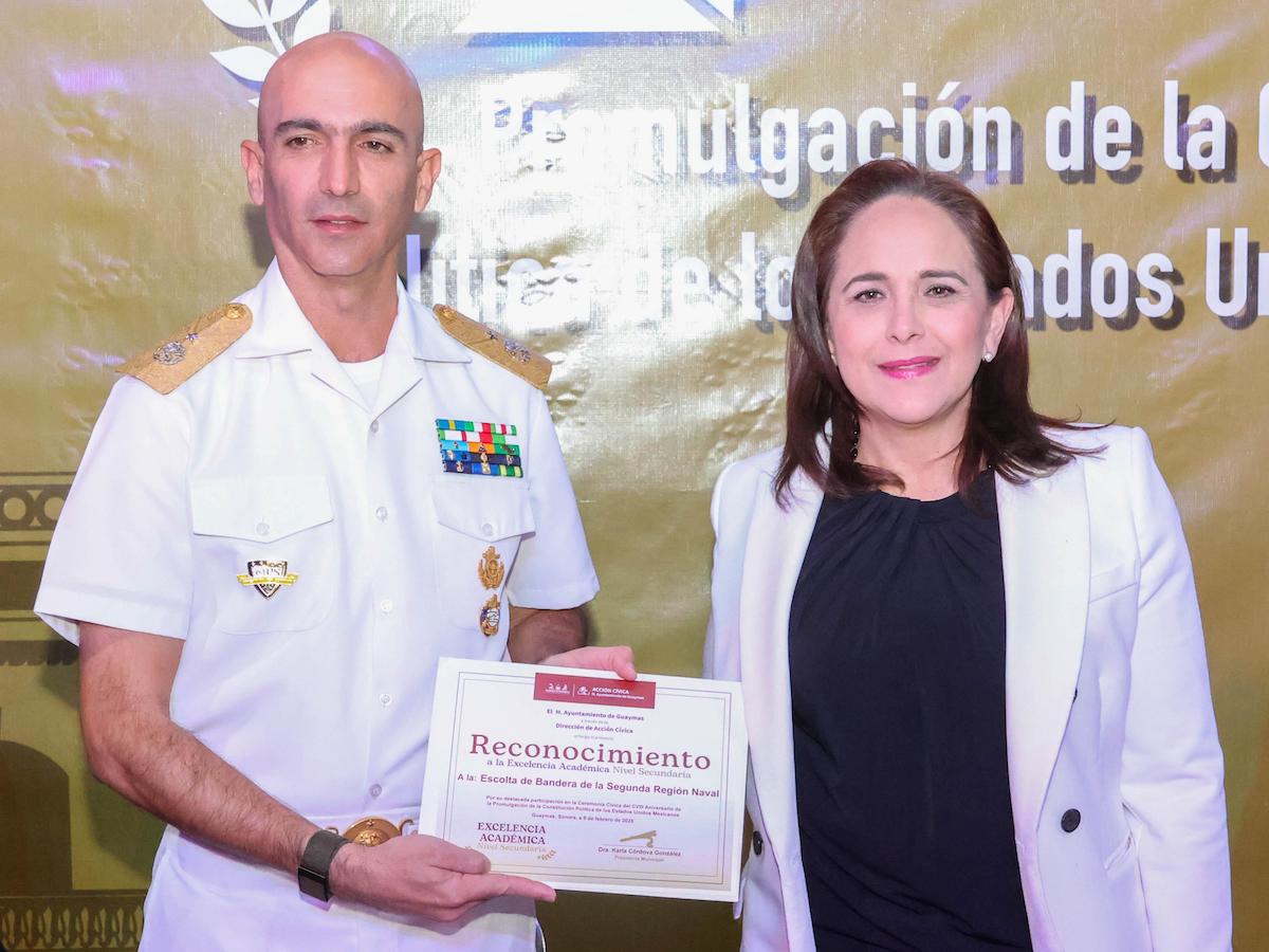Reconoce Ayuntamiento de Guaymas a los alumnos de excelencia académica Reconoce Ayuntamiento de Guaymas a los alumnos de excelencia académica