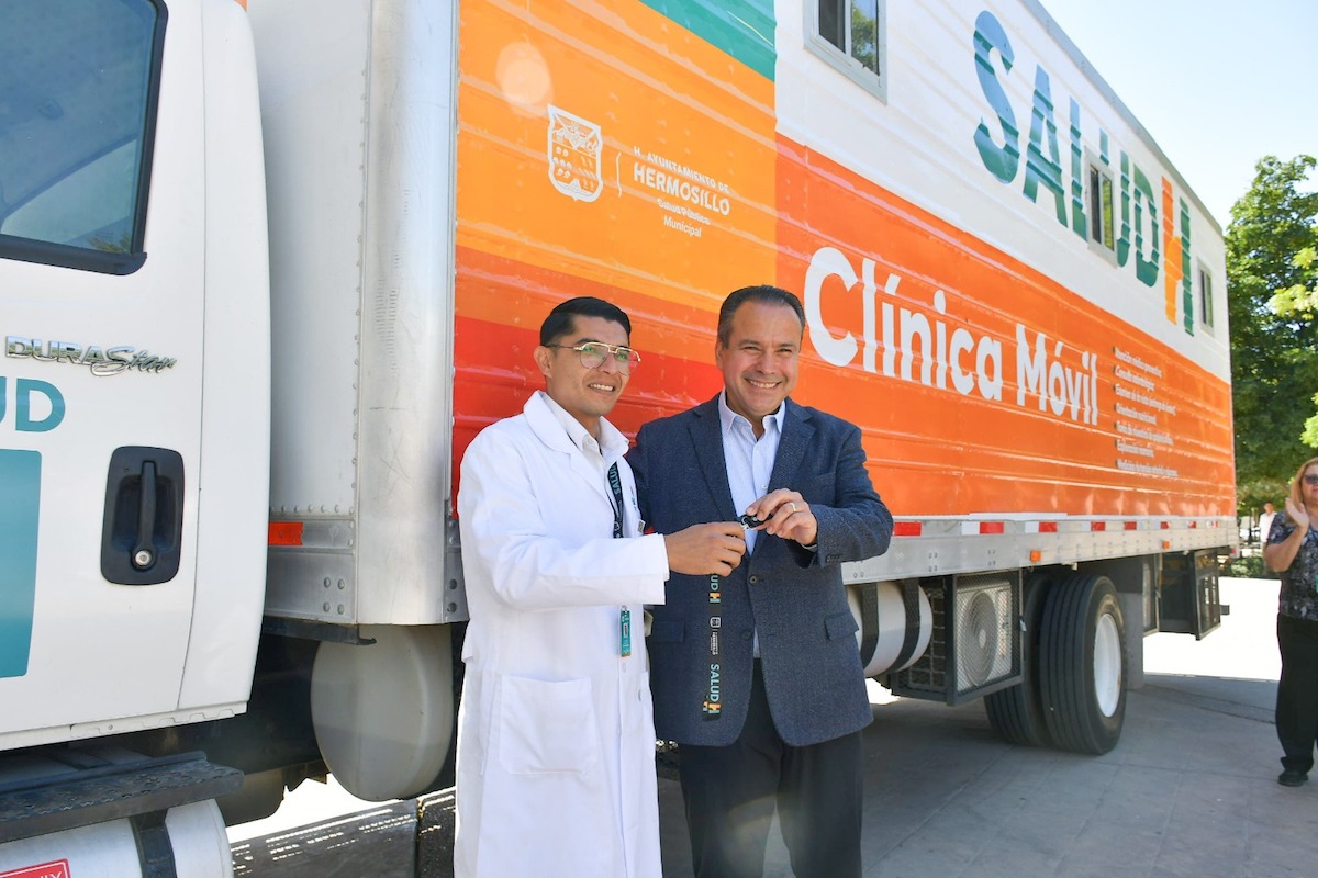 Entrega 4 vehículos a la Dirección de Salud Municipal