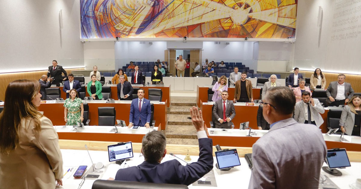 Aprueba Congreso de Sonora revocación de mandato de regidora y envía reformas a comisiones para su análisis