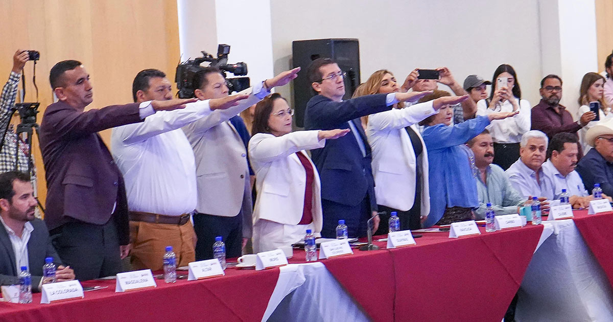 Rinde protesta doctora Karla Córdova González como presidenta de la Red Sonorense de Municipios por la Salud Rinde protesta doctora Karla Córdova González como presidenta de la Red Sonorense de Municipios por la Salud