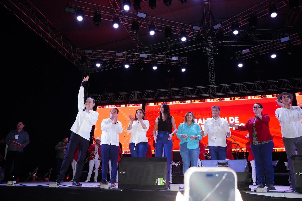 Celebra Gobernador Durazo exitosa inauguración del Malecón de Huatabampito ante 10 mil asistentes y saldo blanco Celebra Gobernador Durazo exitosa inauguración del Malecón de Huatabampito ante 10 mil asistentes y saldo blanco