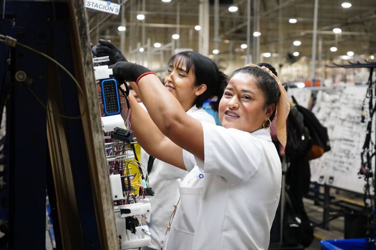 Gobernador Durazo logra máximo histórico del 49% en participación económica de las mujeres en Sonora Gobernador Durazo logra máximo histórico del 49% en participación económica de las mujeres en Sonora
