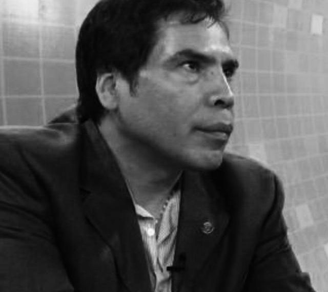 Callamos ante el poder