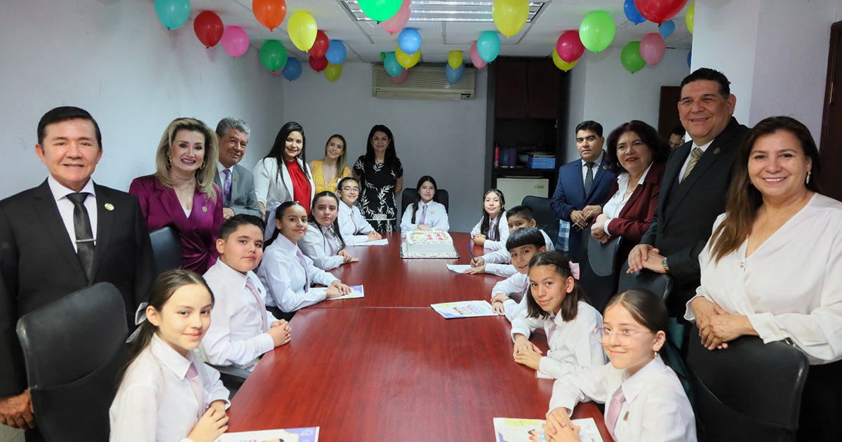 Reconoce Grupo Parlamentario de Morena a diputados y diputadas infantiles