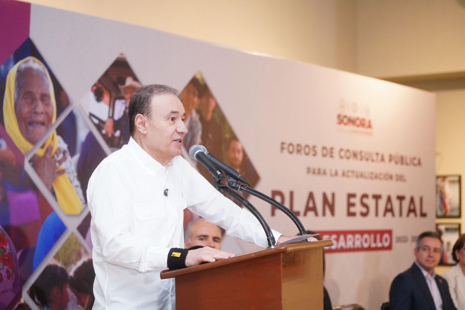 Gobernador Durazo inicia foros para actualizar el Plan Estatal de Desarrollo