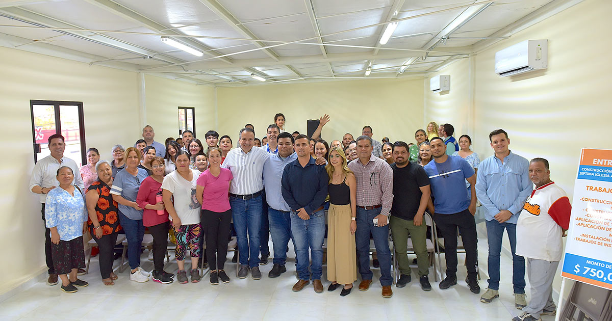 Cumple Toño Astiazarán a familias del Sahuaro con entrega de salón multifuncional en beneficio de la comunidad