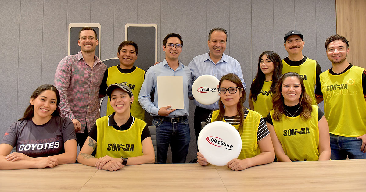 Impulsa Toño Astiazarán talento deportivo con apoyo a Selección Sonora de Ultimate Freesbe