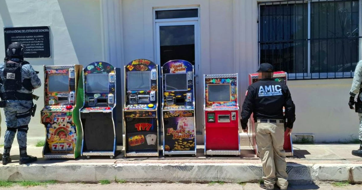 Aseguran máquinas tragamonedas en Moctezuma durante operativo conjunto AMIC-GN