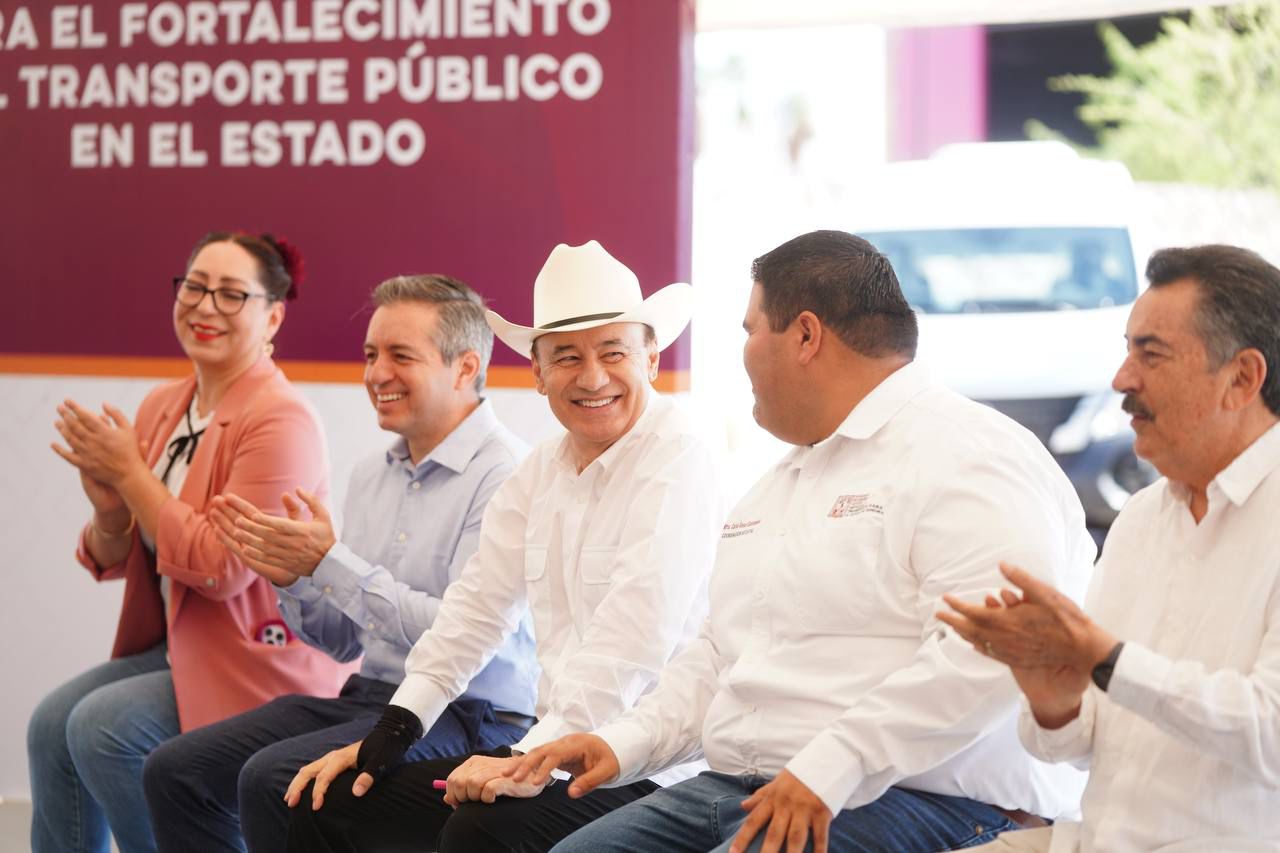 Gobernador Durazo moderniza sistema de transporte en Sonora con entrega histórica de 63 nuevas unidades Gobernador Durazo moderniza sistema de transporte en Sonora con entrega histórica de 63 nuevas unidades