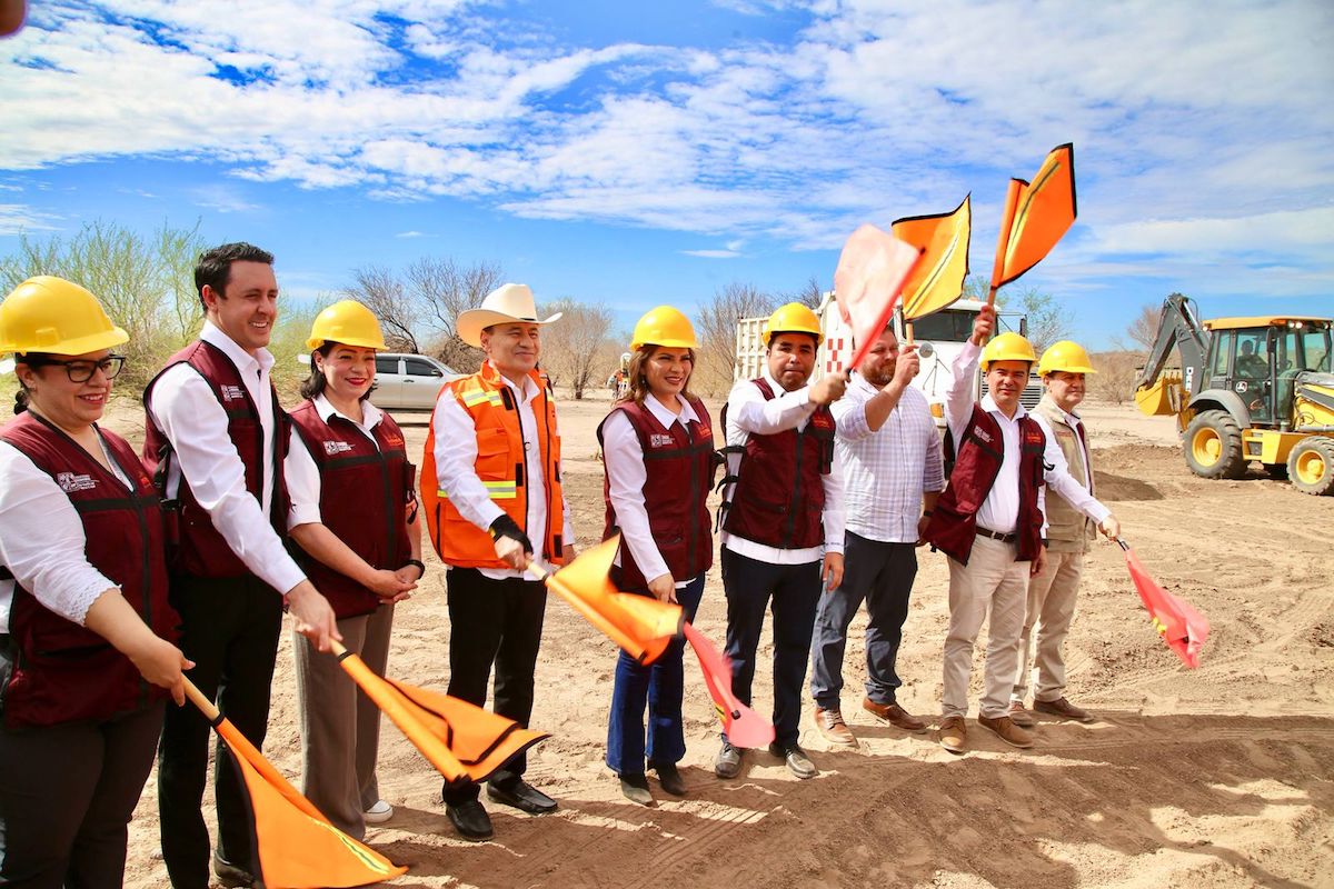 Gobernador Durazo arranca construcción de mil 450 casas en Hermosillo del Programa de Vivienda para el Bienestar Gobernador Durazo arranca construcción de mil 450 casas en Hermosillo del Programa de Vivienda para el Bienestar