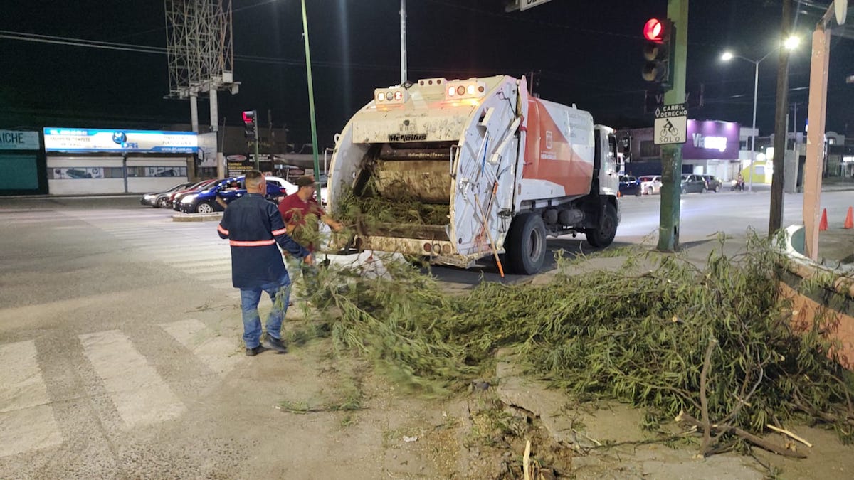 Mantiene Ayuntamiento de Hermosillo trabajos de limpieza en la ciudad por temporada de lluvias