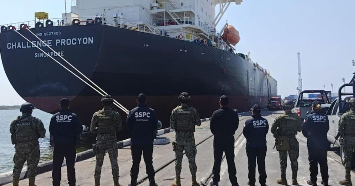 El negocio del huachicol mueve millones: FGR destapa red en aduanas con 200 órdenes de arresto