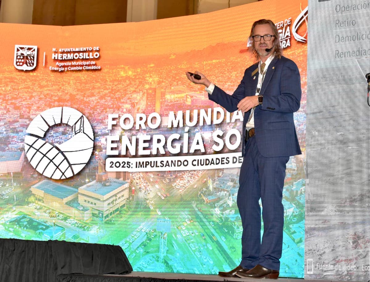Expertos destacan liderazgo y colaboración estratégica en transición energética durante el Foro Mundial de Energía Solar 2025