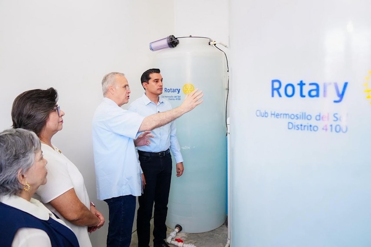 Gobierno de Sonora fortalece alianzas por la educación con donación de planta purificadora Gobierno de Sonora fortalece alianzas por la educación con donación de planta purificadora